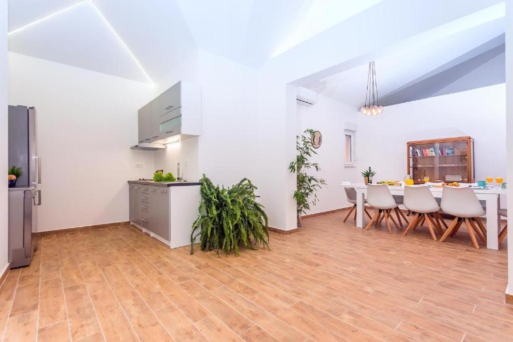 Villa Marietta Equino Sitno Donje Exterior foto